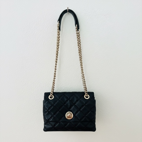 Kate Spade Black Quilted Shoulder Bag with Gold Chain - Picture 3 of 10
